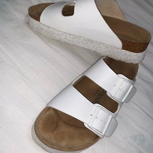 White Birkenstock’s